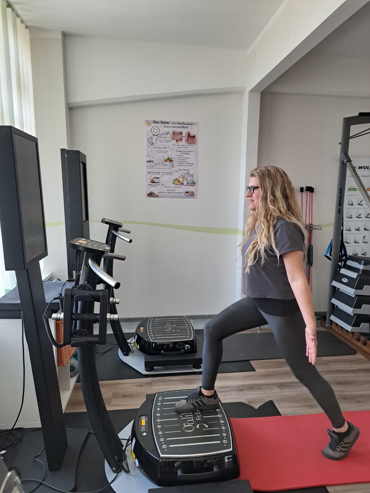Trainingsbereich mit Geräten